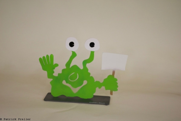 Patrick Preller Monster TOGO mit Schild
