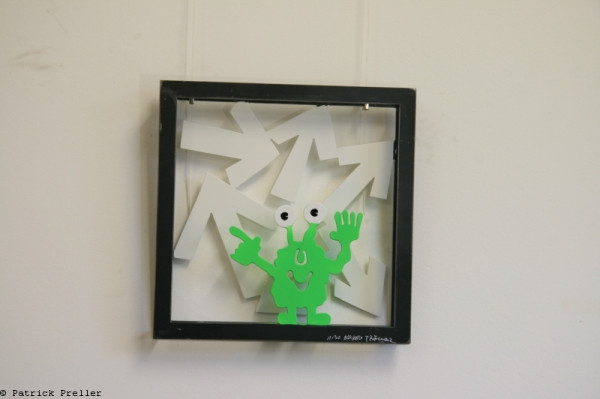 Patrick Preller Monster Windows "Wegweiser" (Wandobjekt)